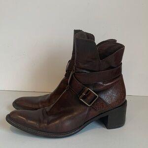 Vic Matie Women’s Size 38 Brown Leather 2.5” Block Heel Western Ankle Boots